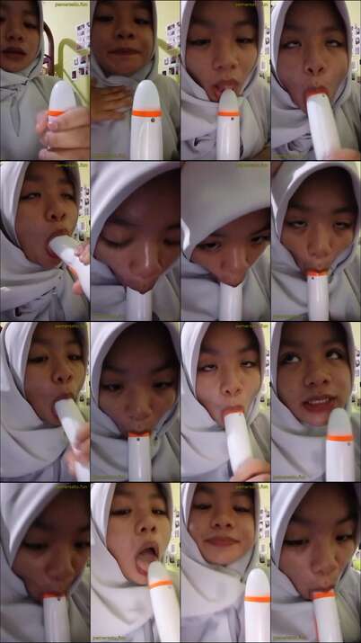 abg jilbab lugu 18yo belajar sepong