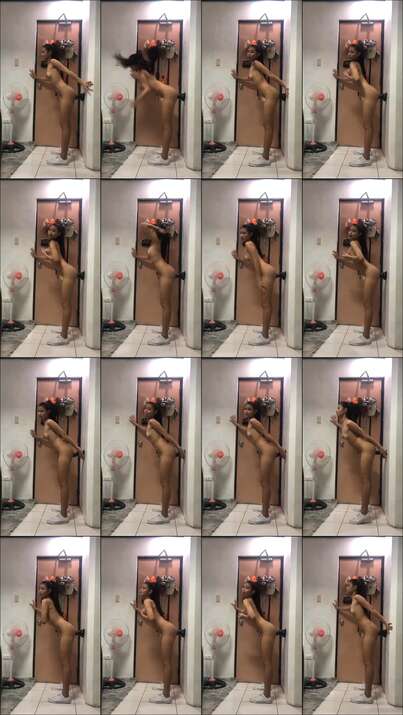 ABG imut Colmek Pake Dildo 2