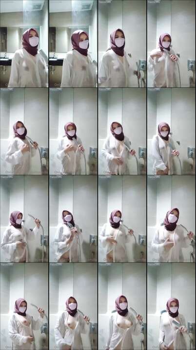 Poster for Hijab Camilla Basah Basahan Bokep Indo Viral