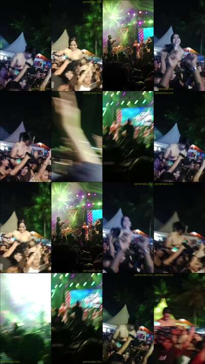 konser topless