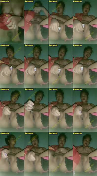 P135 Abg Jilbab Gemoy 18Yo Tetek Padu Colmek