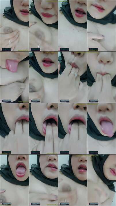 14 download terupdate hijab kacamata imut toge sange colok memek 