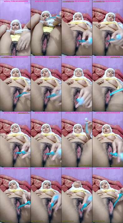 dewi jilbab tobrut colok memek (2)