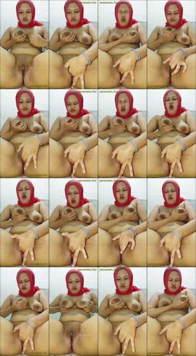 P1 Gia Jilbab Suka Senyum Saat Pap Gemoy Colmek 1