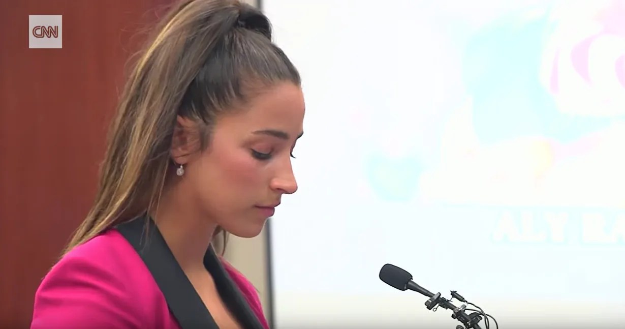 Us Olympic Chief Wants Gymnastics Board To Quit Over Larry Nassar Case - Download Classic Abstract Texture | 4K