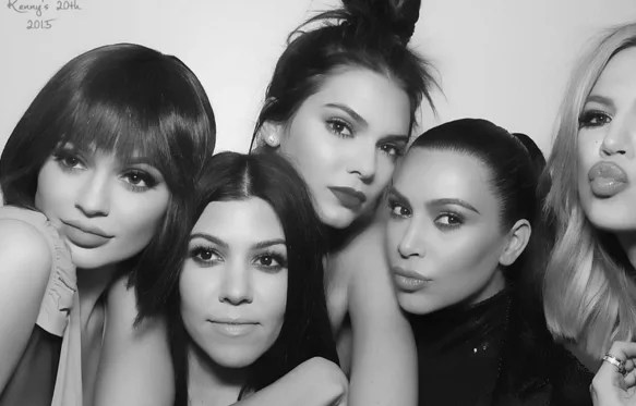 Kendall Jenner Birthday - Ultra HD City Photo - Desktop