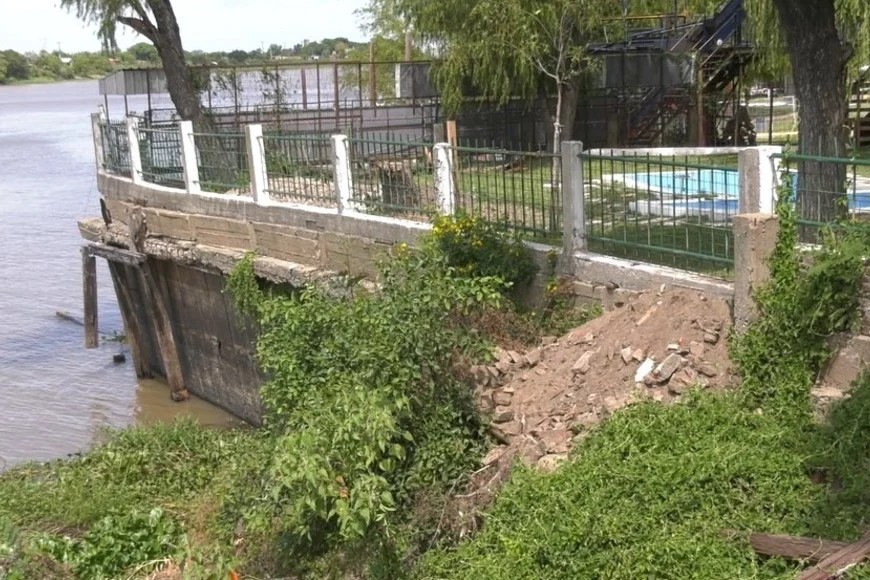 HM0v4X2jL_870x580__1.webp
