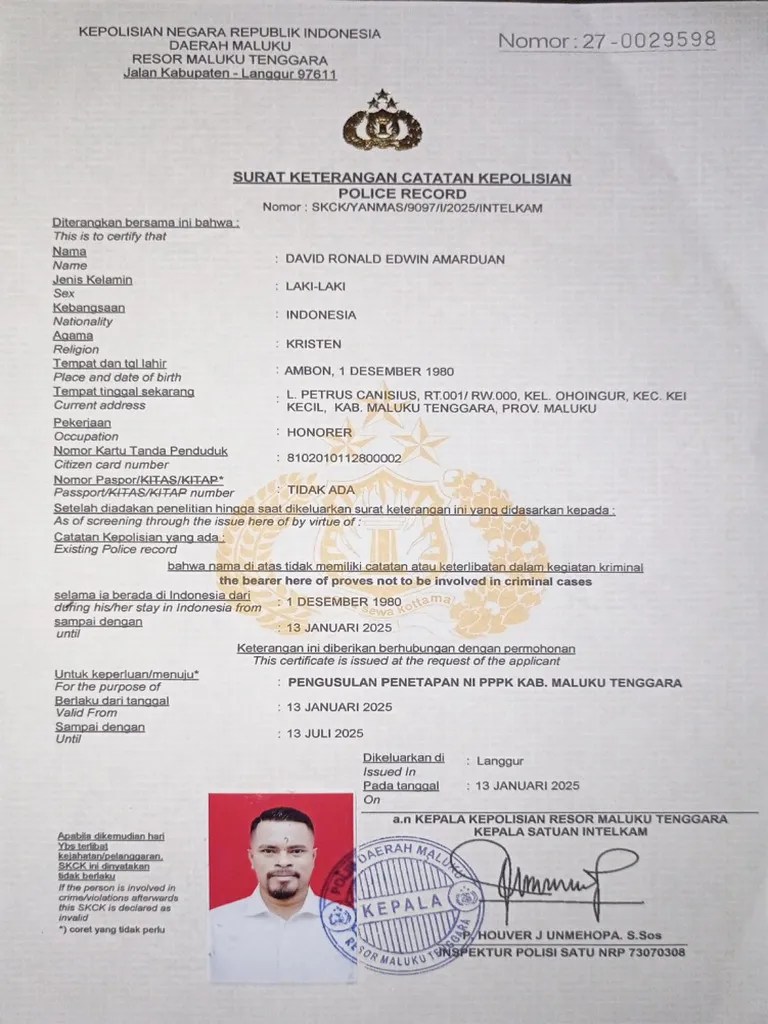 Surat Keterangan Catatan Kepolisian DA | PDF