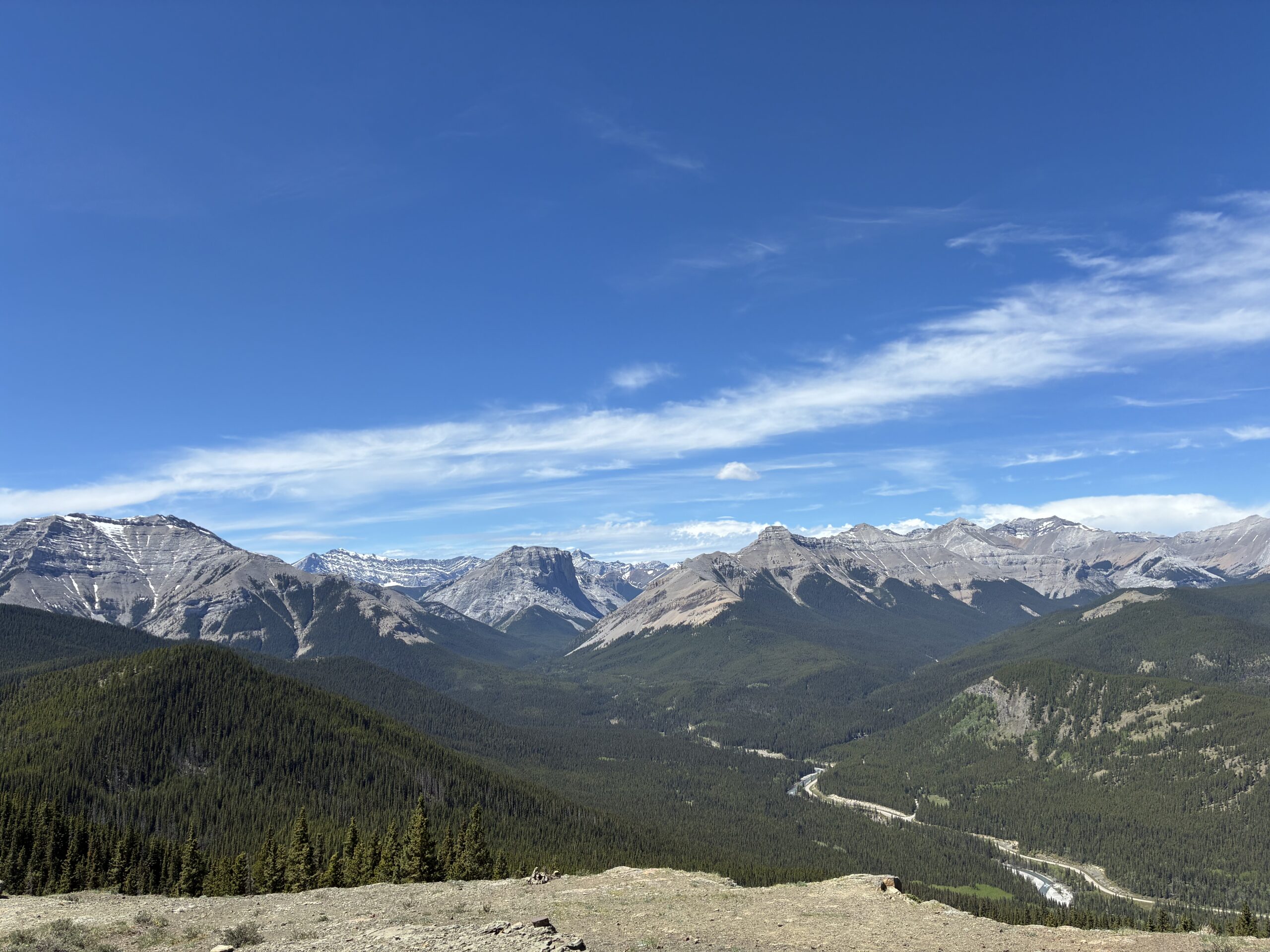 Mountain views from the top of Mount Hoffman in Bluerock Wildland Provincial Park.