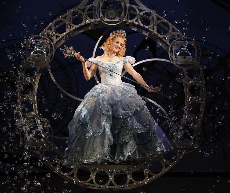 Kristin Chenoweth: How Glinda Became Popular
