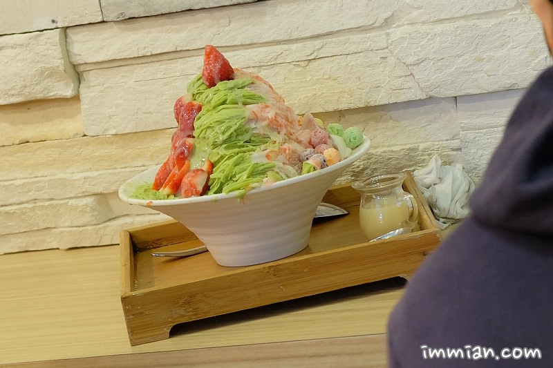 永和四號公園，Mr.雪腐，台茶18號珍奶雪花冰真是有夠厲害