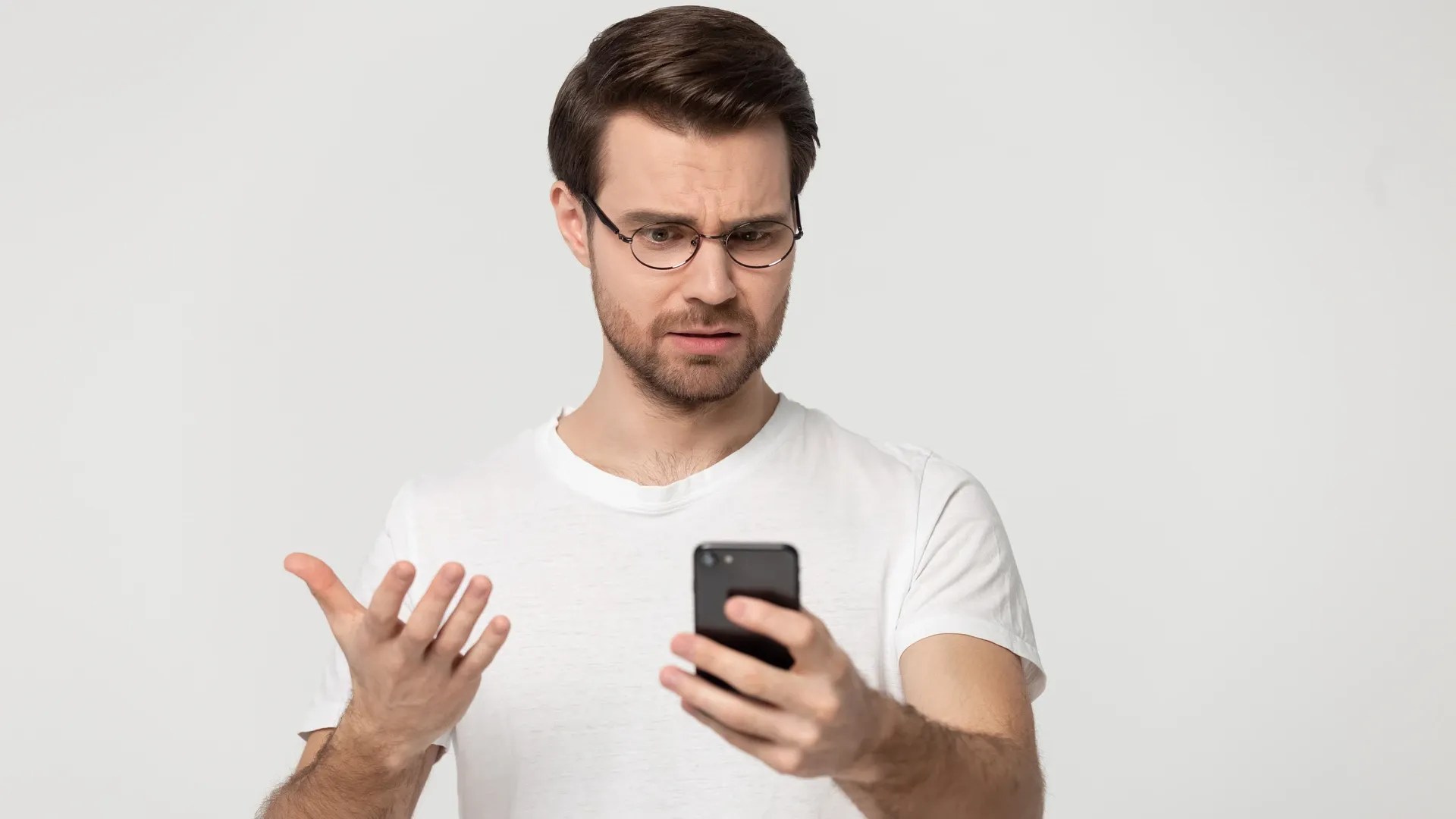 Meu Celular está lento e travando, o que fazer?
