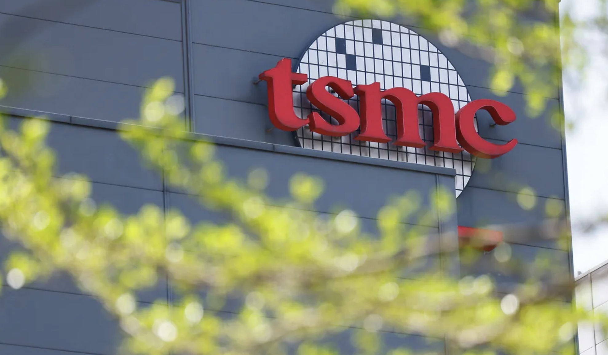 TSMC Begins Mass Production of ‘Most Advanced’ 2nm Chips