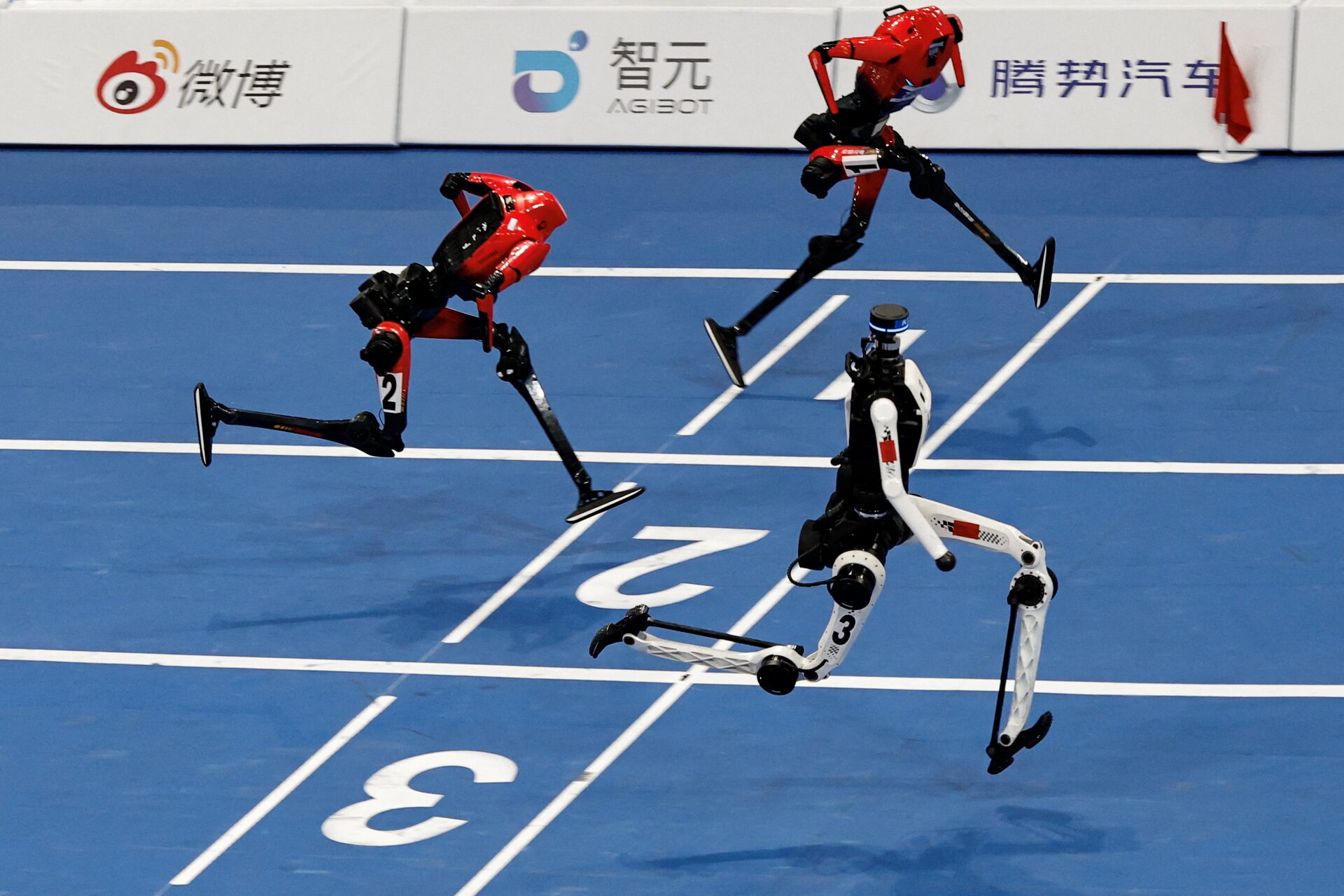 A Chinese Humanoid Robot Just Ran 100 Metres in 8.86 Seconds