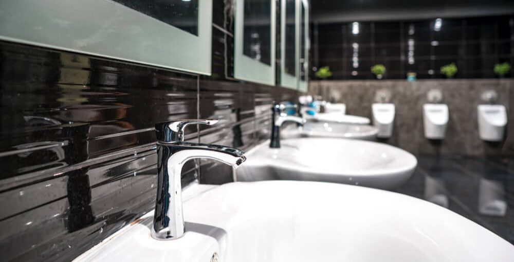 The Ultimate Guide to Cleaning Your Commercial Restroom in 14 Steps