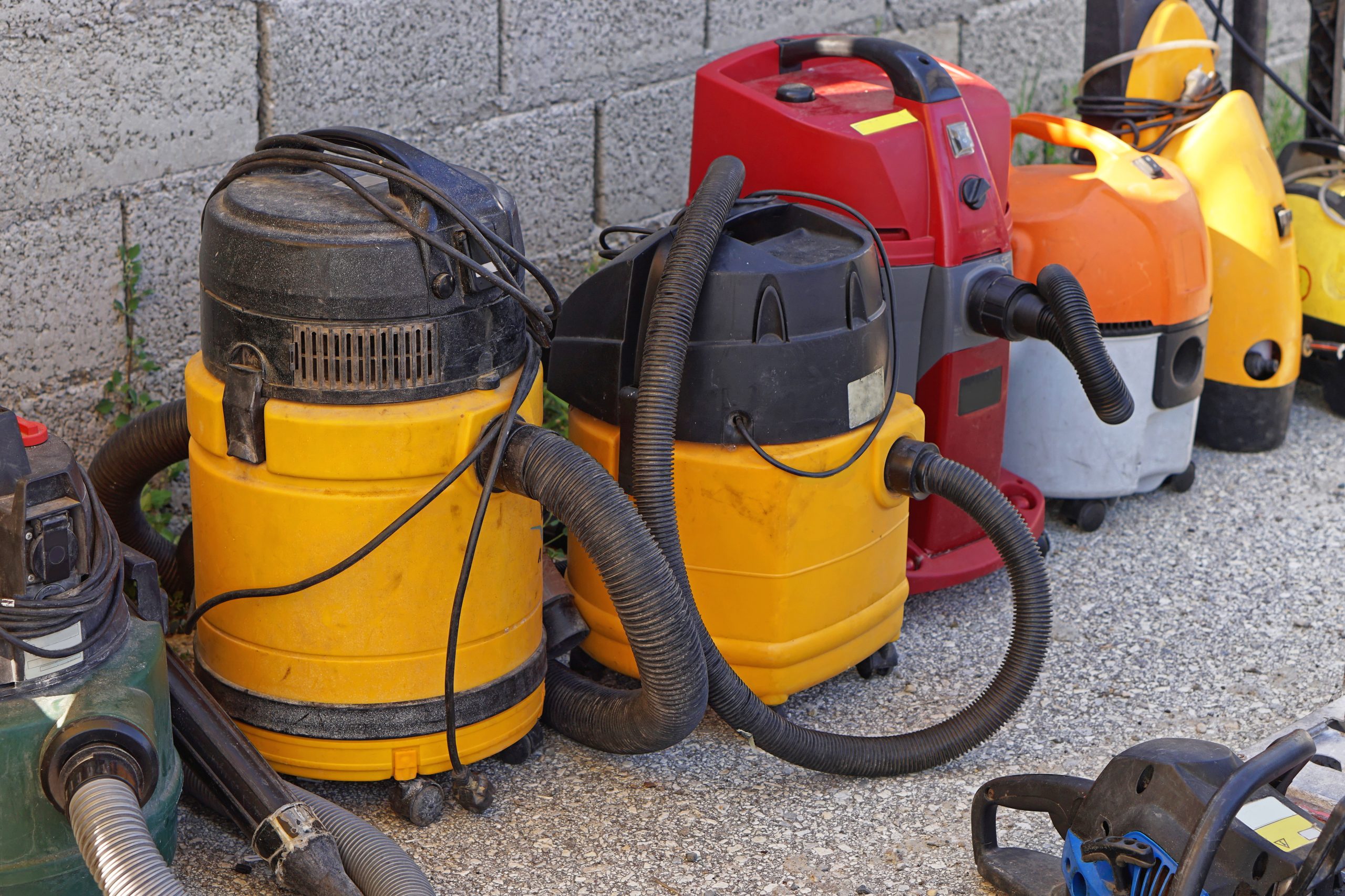3 Best Wet/Dry Vacs of 2025: How to Choose the Right One For Your Business