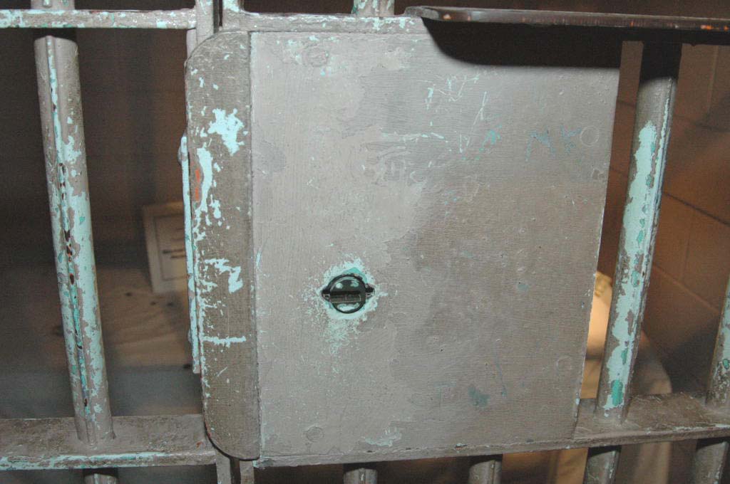 kingCELLDOOR1