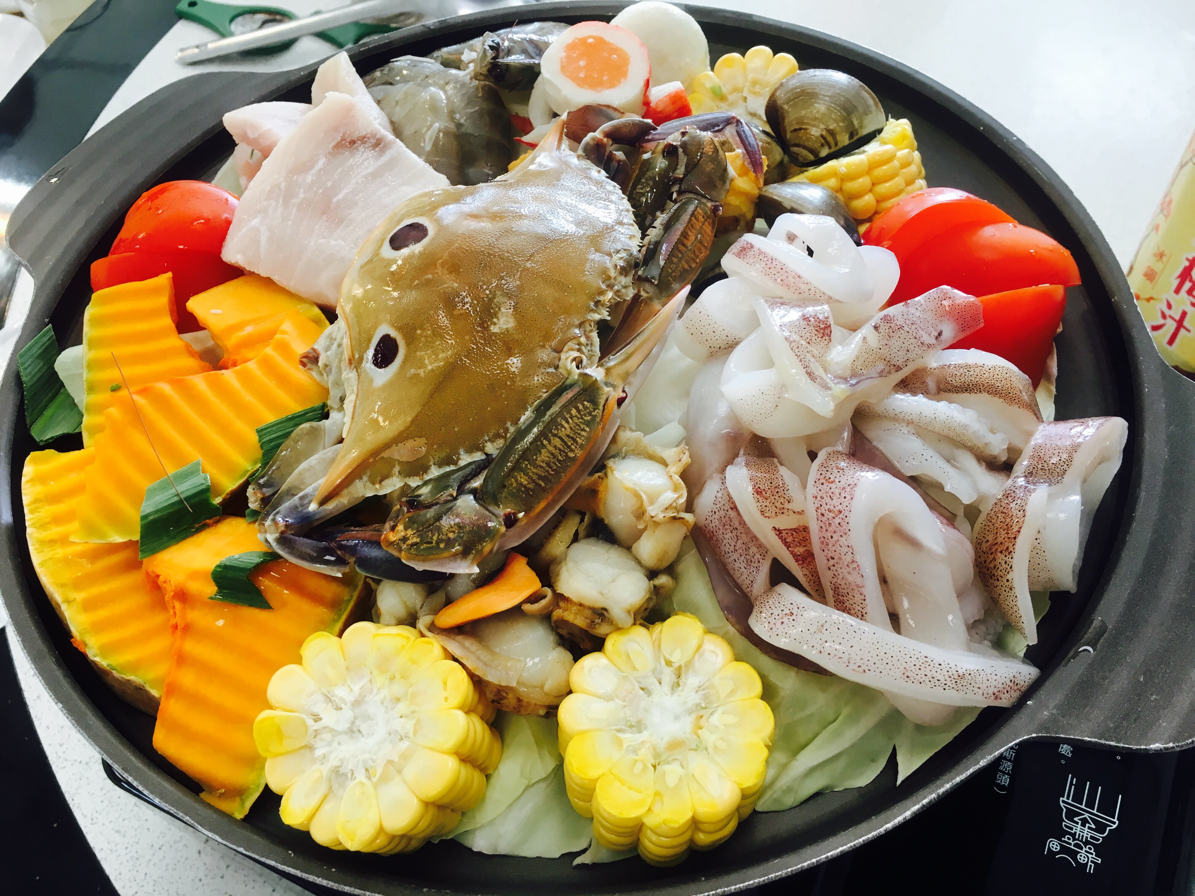 天河海產店，東港cp值超高海鮮餐廳，無敵牛奶海鮮鍋，台17線上近大鵬灣