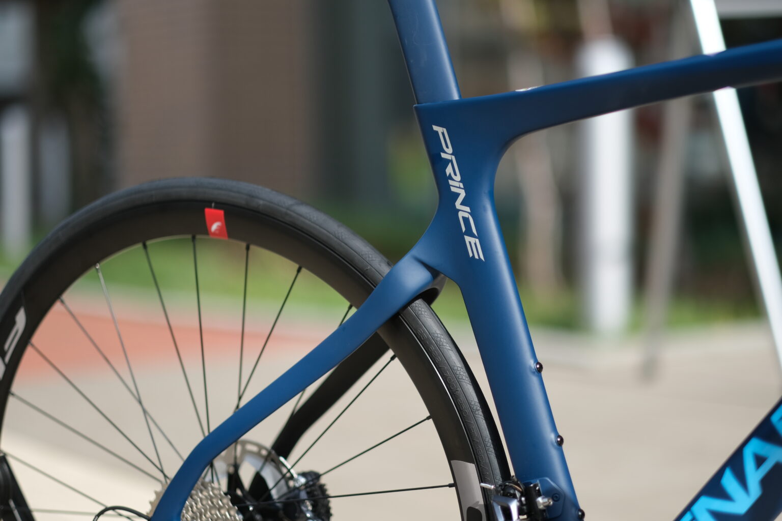 PINARELLO「PRINCE」入荷しました - impress cycle works