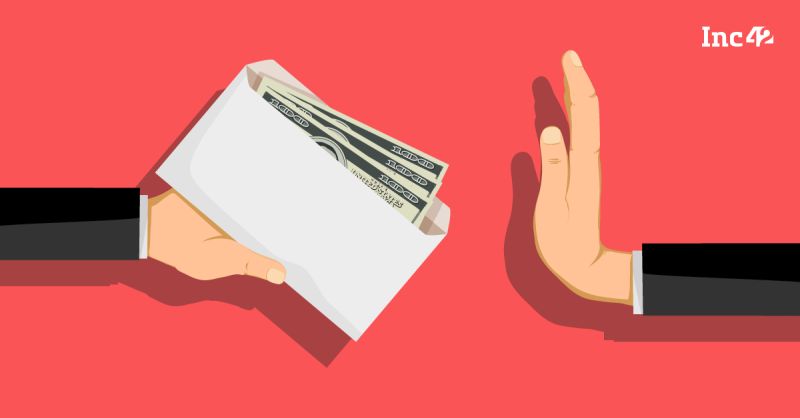 Bootstrapping Techsavvy - Premium Abstract Pattern Gallery - Desktop