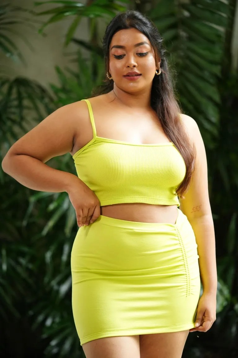 Seamless Single Rouch Mini Skirt - LIME GREEN