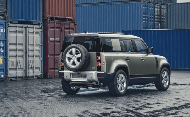 Land Rover Defender Rear