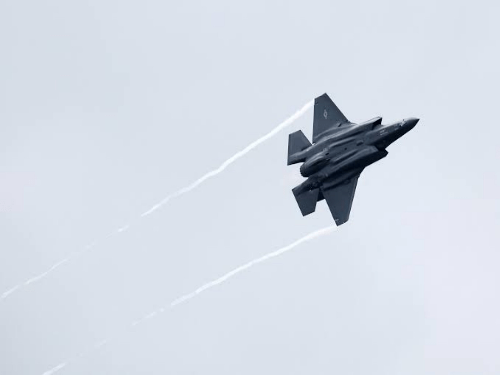 A lockheed F-35