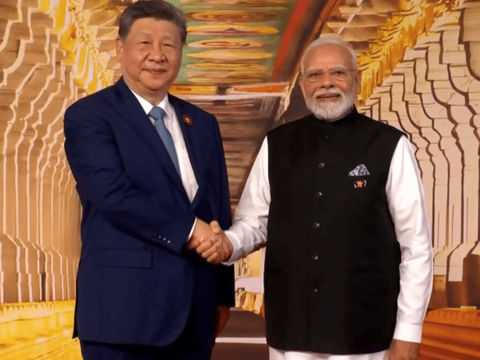 Modi and Jinping