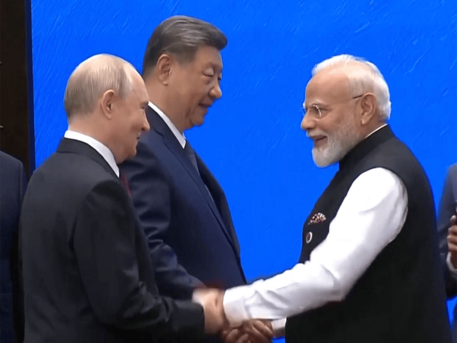 Xi Modi and Putin