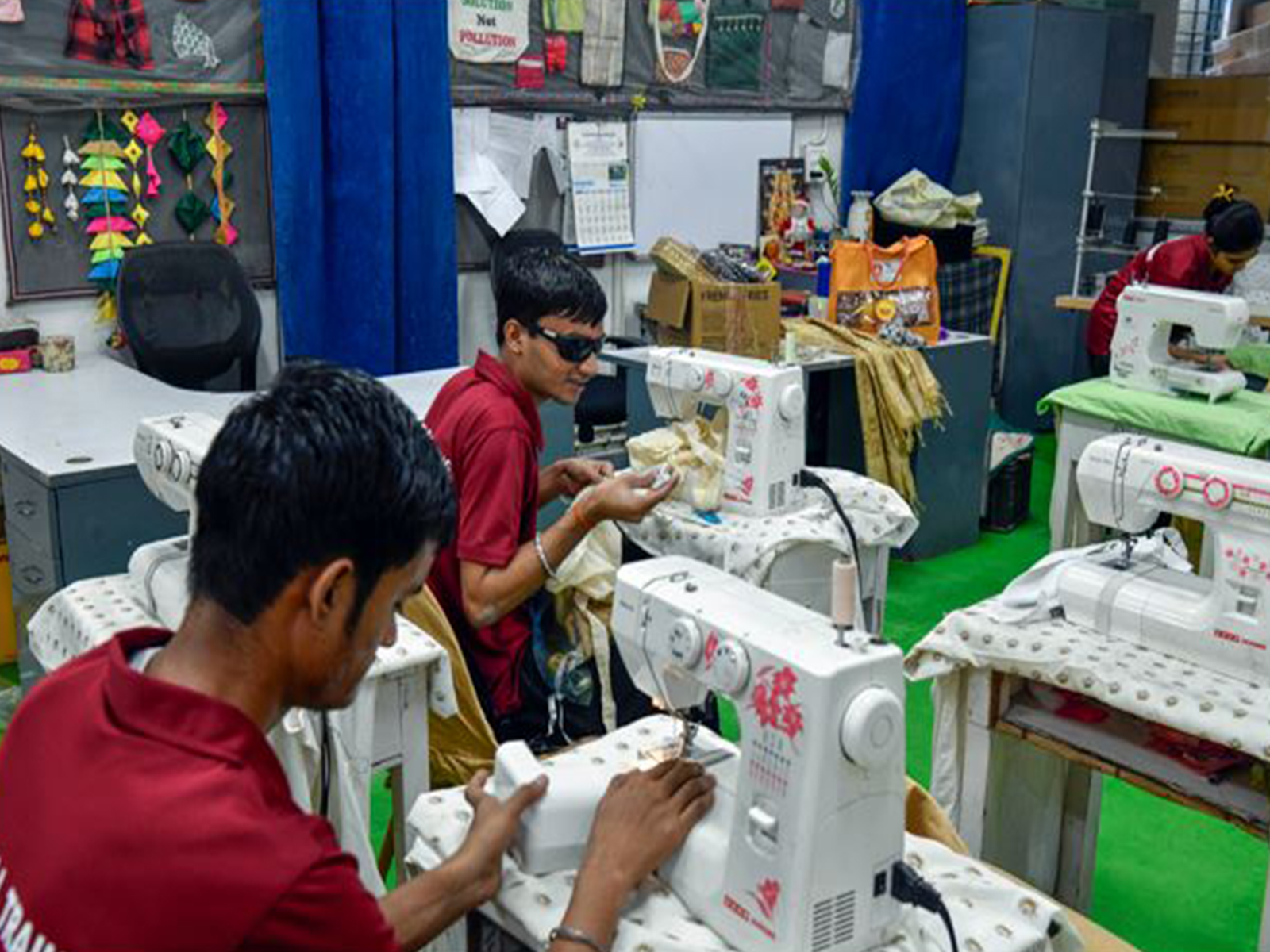 Sewing Machine