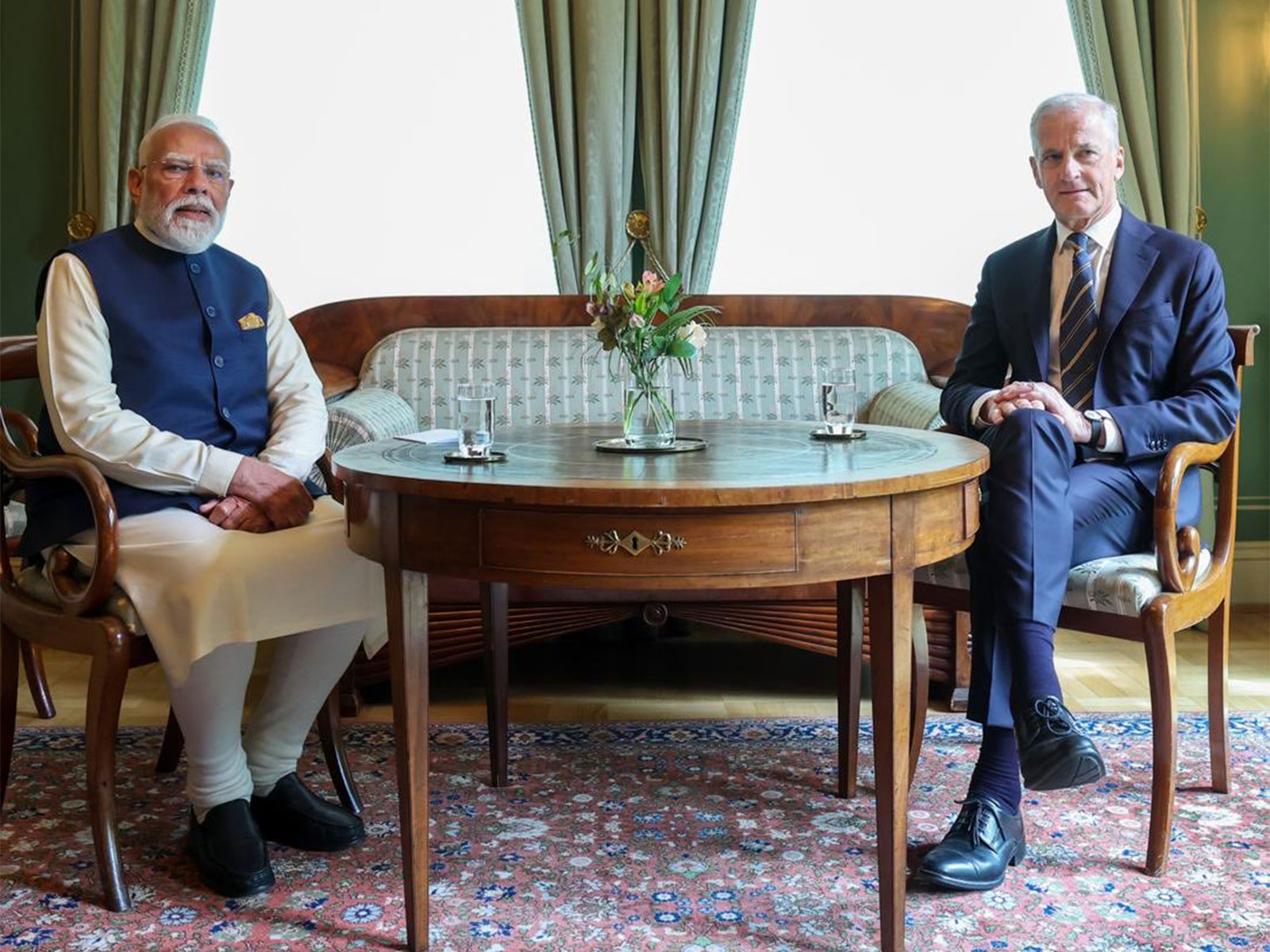 Store and Modi