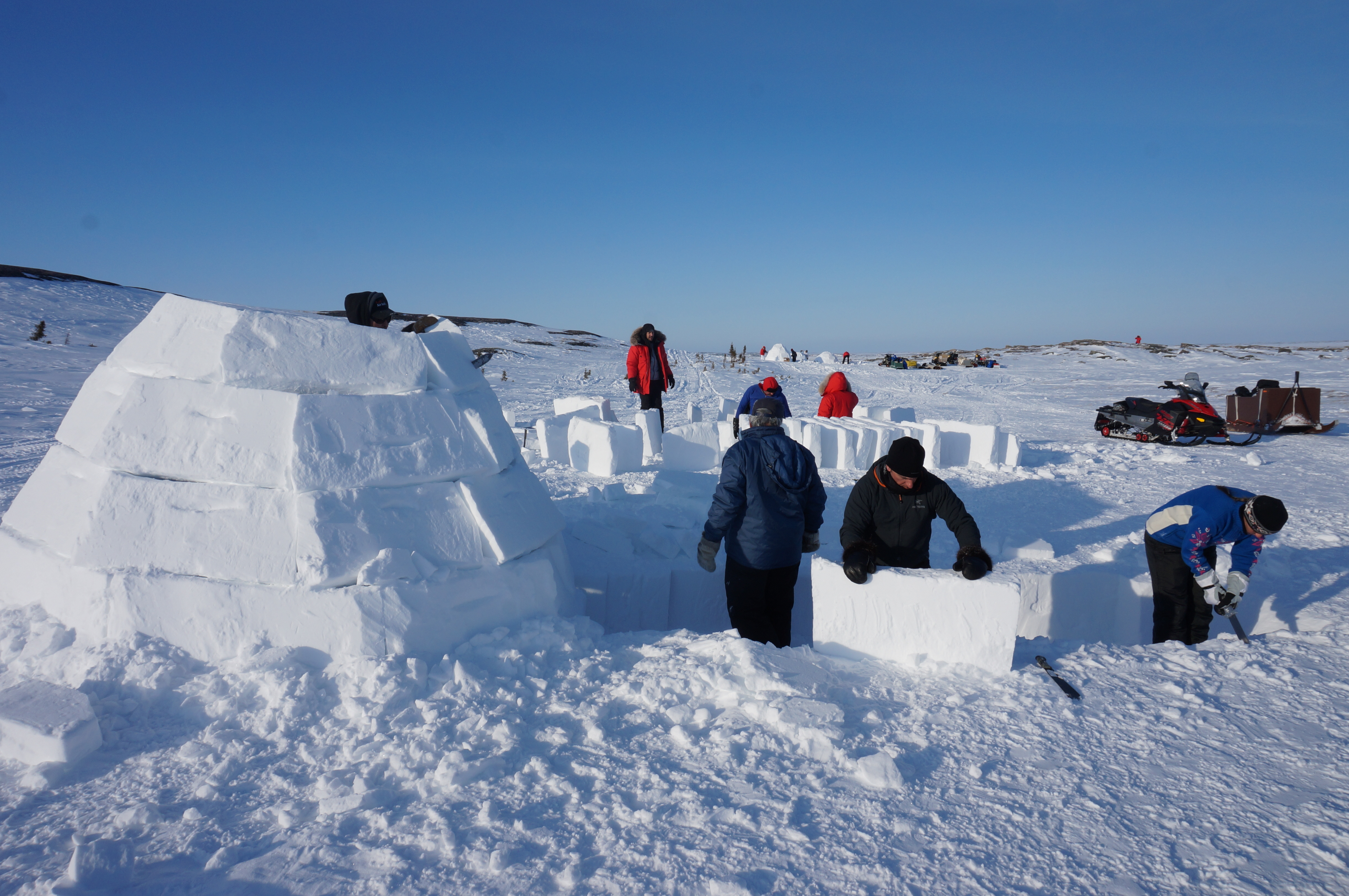 Inuit Adventures - Best Sunset Pictures in Desktop