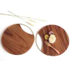 http://ineedaclean.com Wooden Round Kitchen Cutting Board New Arrivals Kitchen Tools Type: Chopping Blocks  I Need A Clean http://ineedaclean.com/the-clean-store/wooden-round-kitchen-cutting-board/