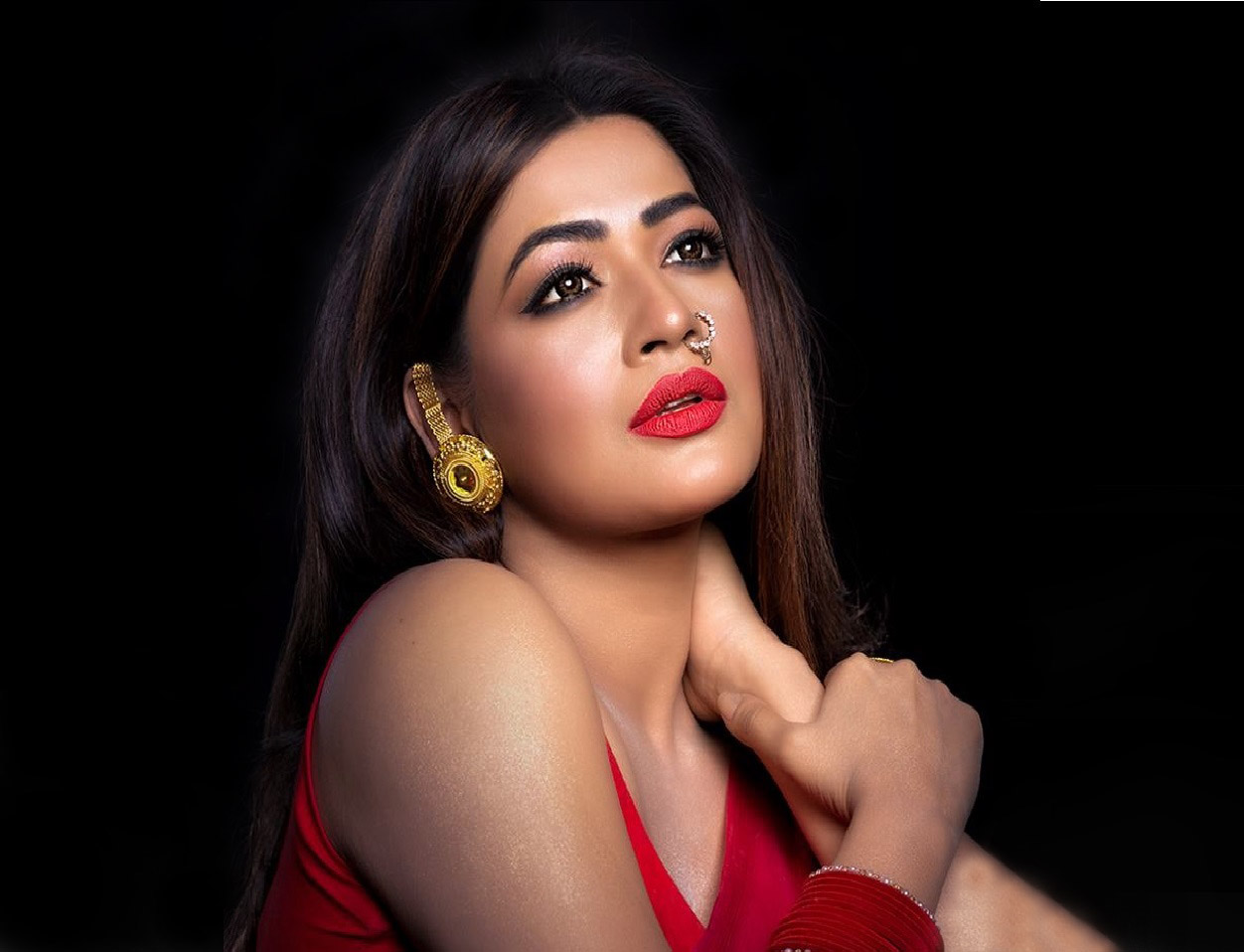 বিমানে সুখবর পেলেন বাঁধন