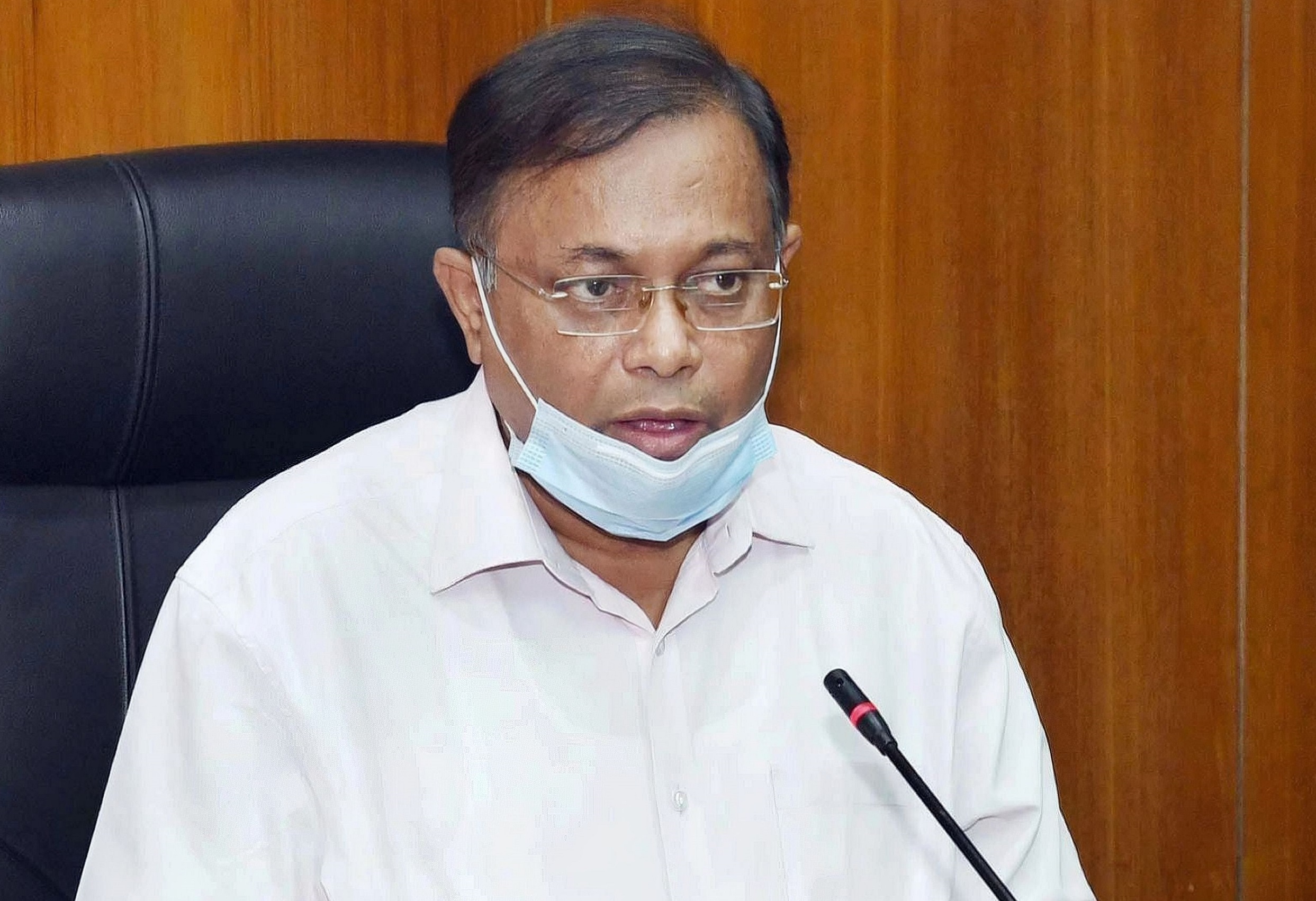 ইউরোপের তুলনায় বাংলাদেশে দ্রব্যমূল্য সেভাবে বাড়েনি: তথ্যমন্ত্রী