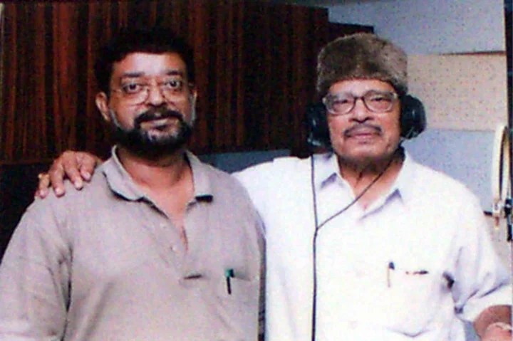 ঢাকায় আসলেন ‘কফি হাউজের আড্ডা’ গানের সুরকার