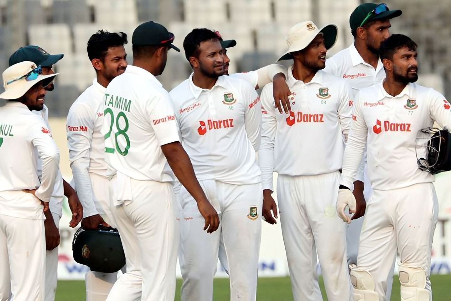 সাকিবের ৫ উইকেট শিকার, অলআউট শ্রীলংকা