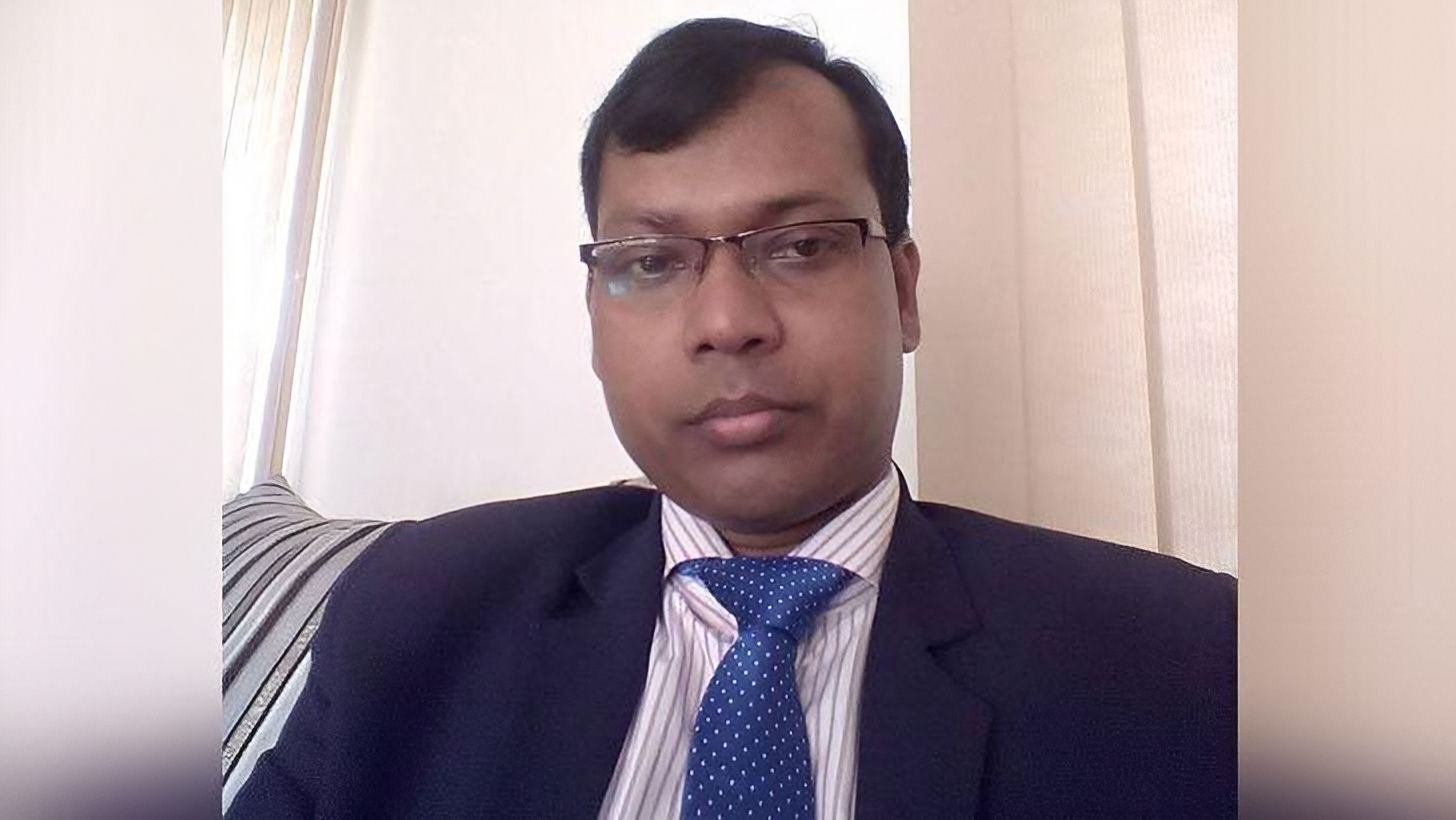 শাস্তি পেলেন আলোচিত ম্যাজিস্ট্রেট সারোয়ার আলম