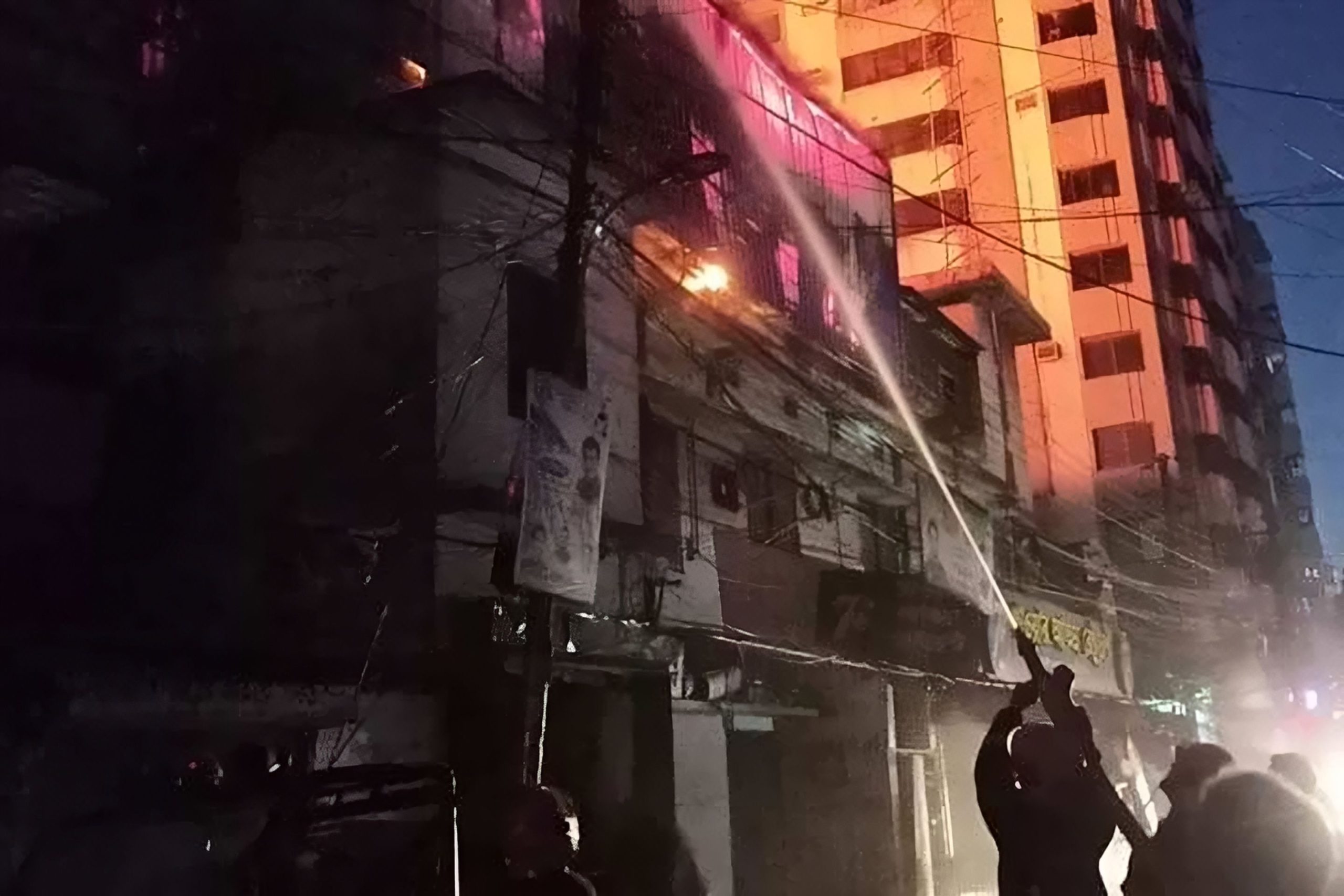 বিজয়নগরে খাবার হোটেলে ভয়াবহ আগুন