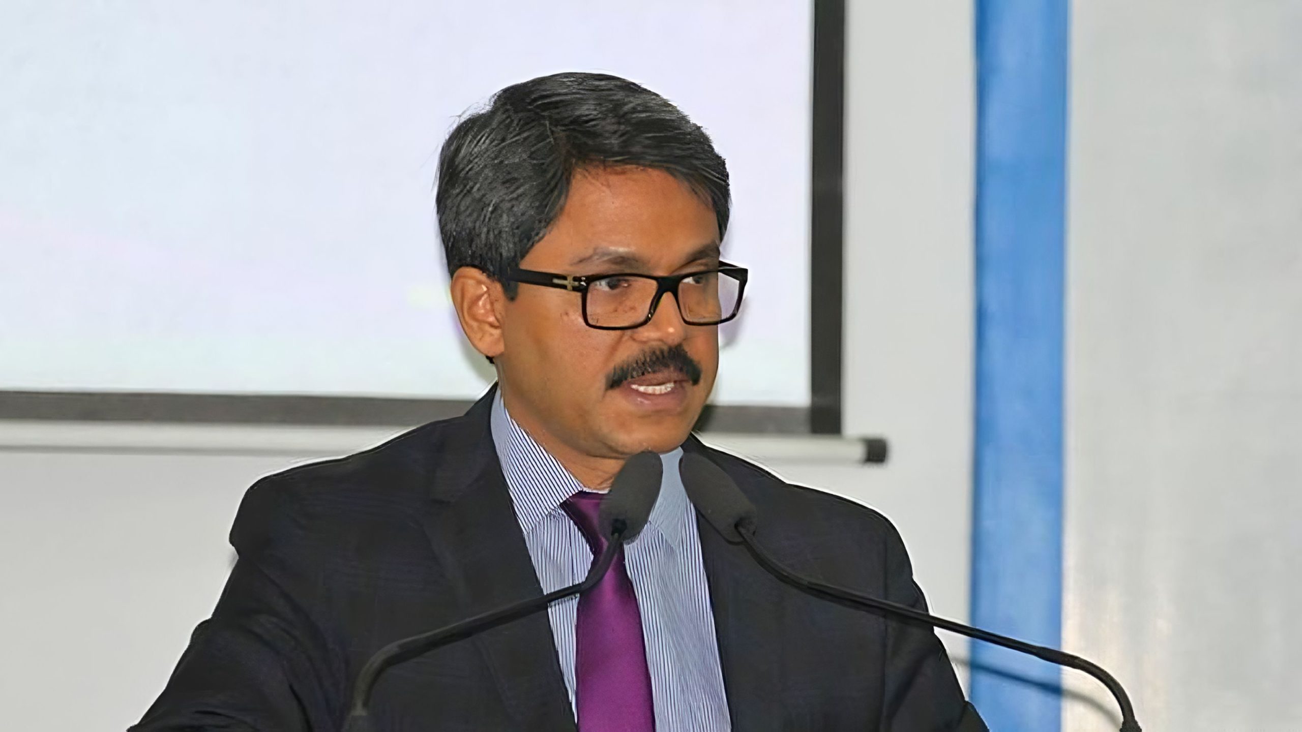 পররাষ্ট্র প্রতিমন্ত্রী