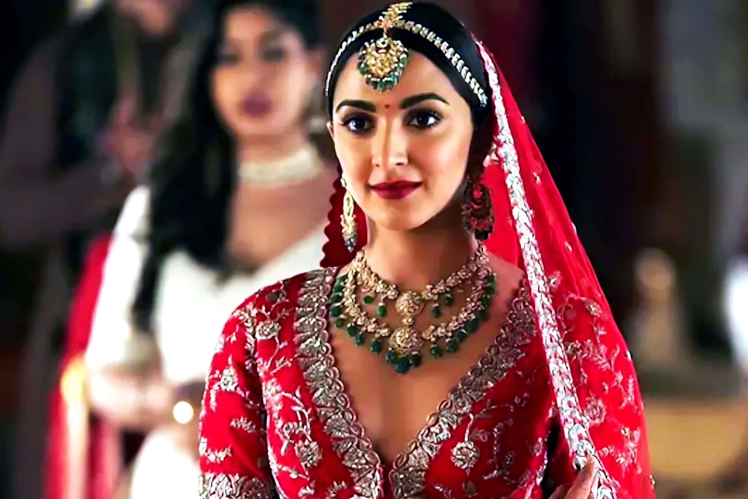 হঠাৎ বদলে গেল কিয়ারার বিয়ের তারিখ