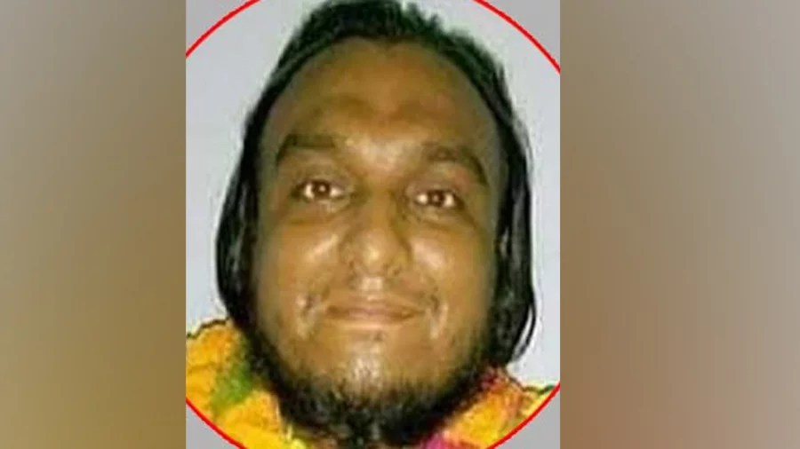 চট্টগ্রামে ‘ফিল্মি স্টাইলে’ চাঁদাবাজির সময় হাতেনাতে ধরা বিএনপি’র কিং আলী