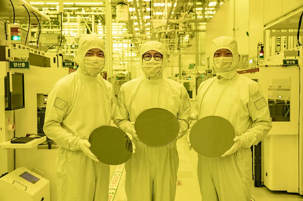 Samsung Tesla Deal Fuels Foundry Growth Surge