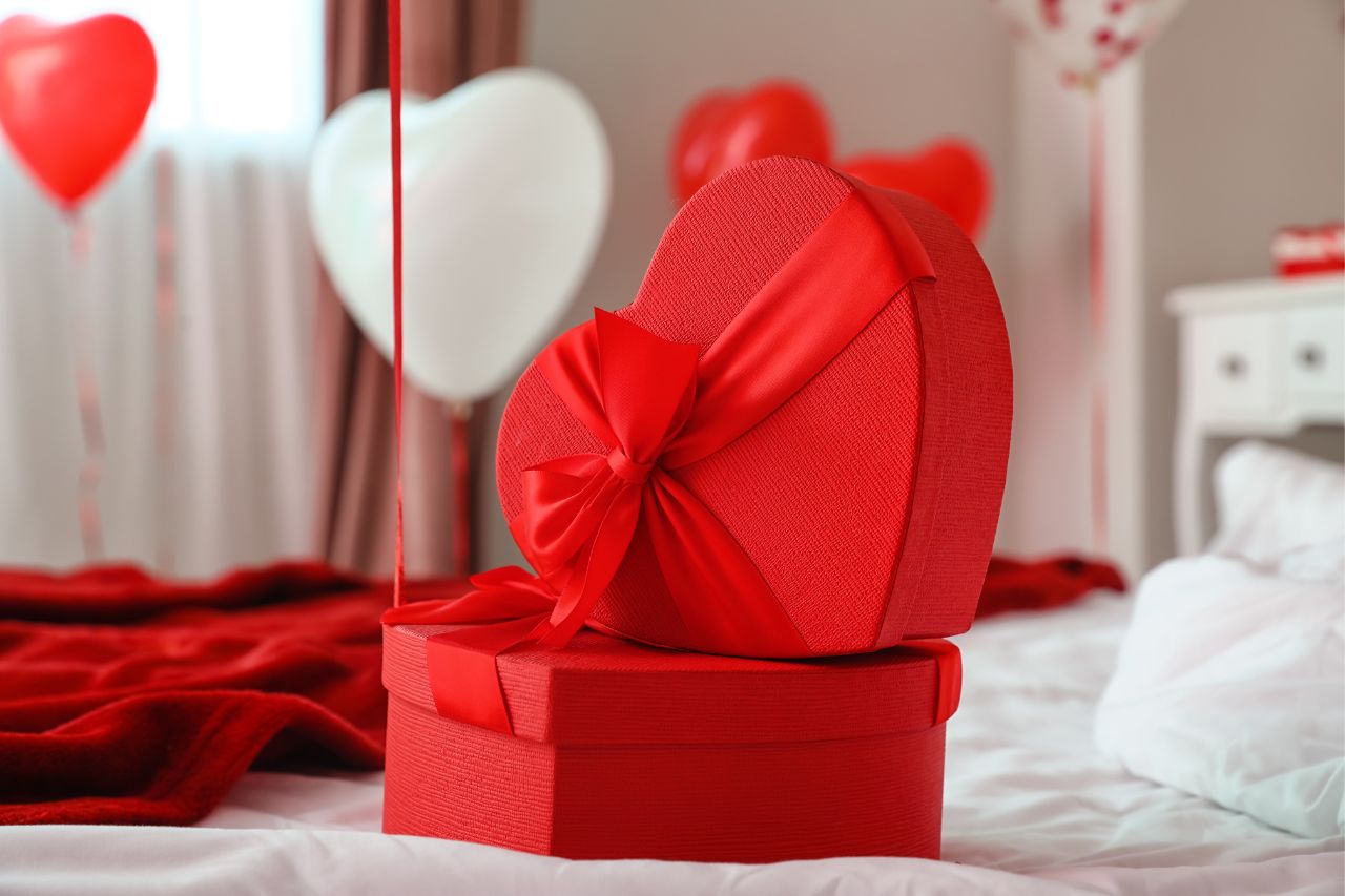 cutie-de-cadou-rosie-valentines-day-infinity-marketplace