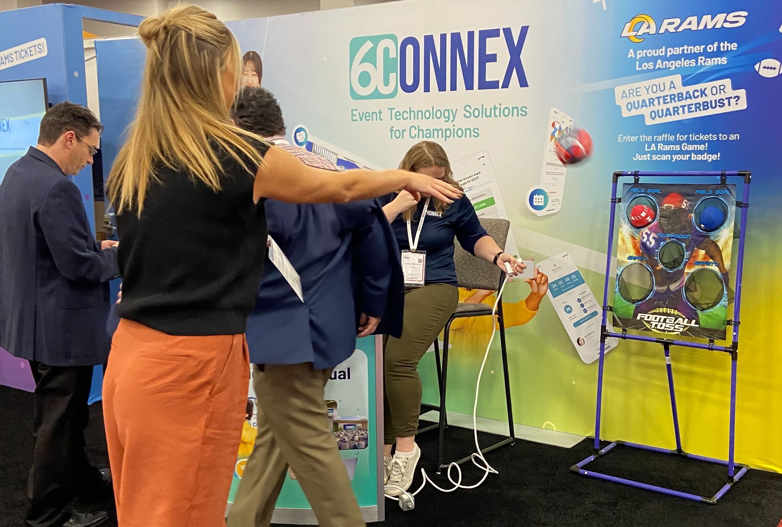 Interactive Elements Enhancing Engagement At Your Next Event - Premium Dark Pattern Gallery - Mobile