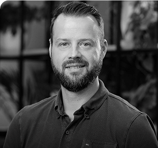 Thomas Shea Digipharma Connect - Premium Colorful Photo Gallery - 8K