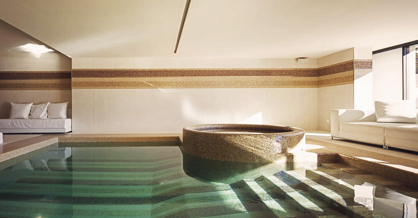Discover the Best Budget-Friendly Spa and Wellness Centers Discover the Best Budget-Friendly Spa and Wellness Centers