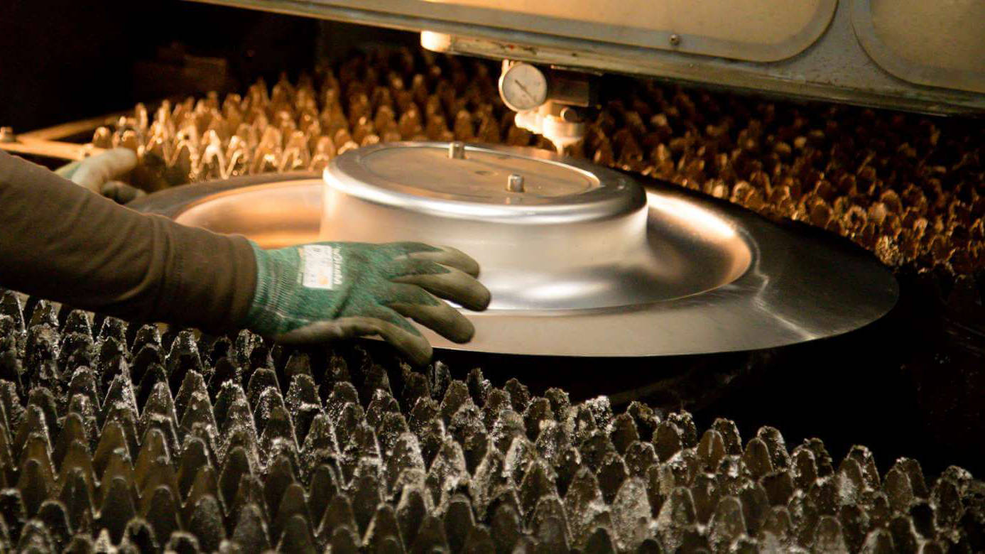 Hydroforming - Best Dark Designs in Retina