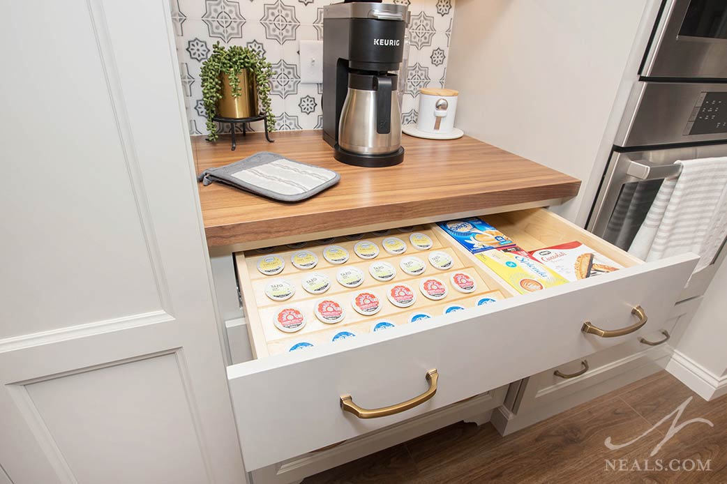 5 Custom Kitchen Cabinet Ideas Gibin - Space Arts - Incredible Mobile Collection