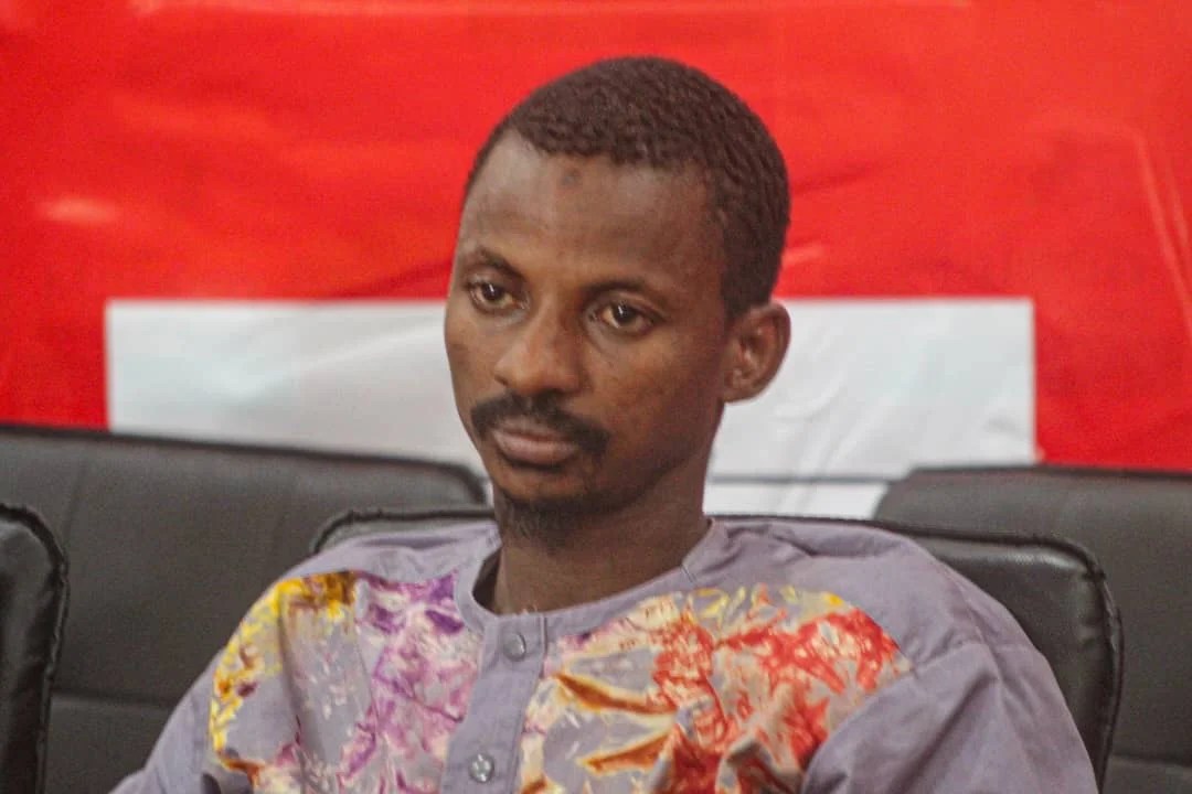 «de la même manière qu’on a dit aux colons non, on vous dira non, vous nos frères, vous nos sœurs, peu importe….la Guinée demeurera »: Mamadou Barry membre des Forces Sociales de Guinée